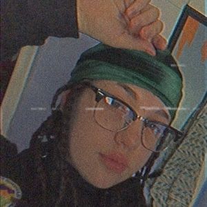 Meet your Posher, Abbey